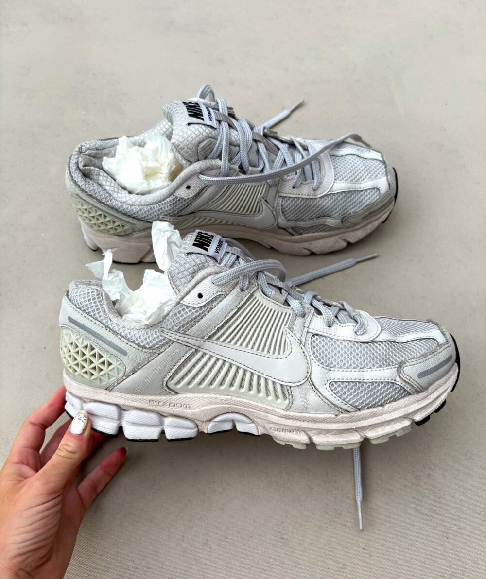 Nike Zoom Vomero 5 Vast Grey/White Mesh Sneakers Men’s Size 8